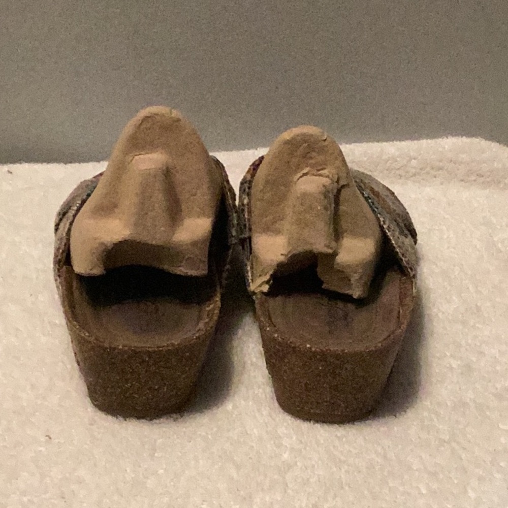 Snakeskin Patterned Slide Sandals - image 6